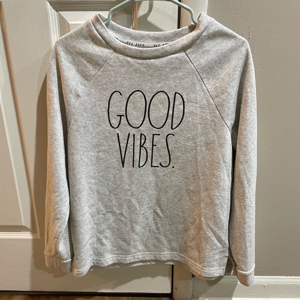 Rae Dunn sweater size L